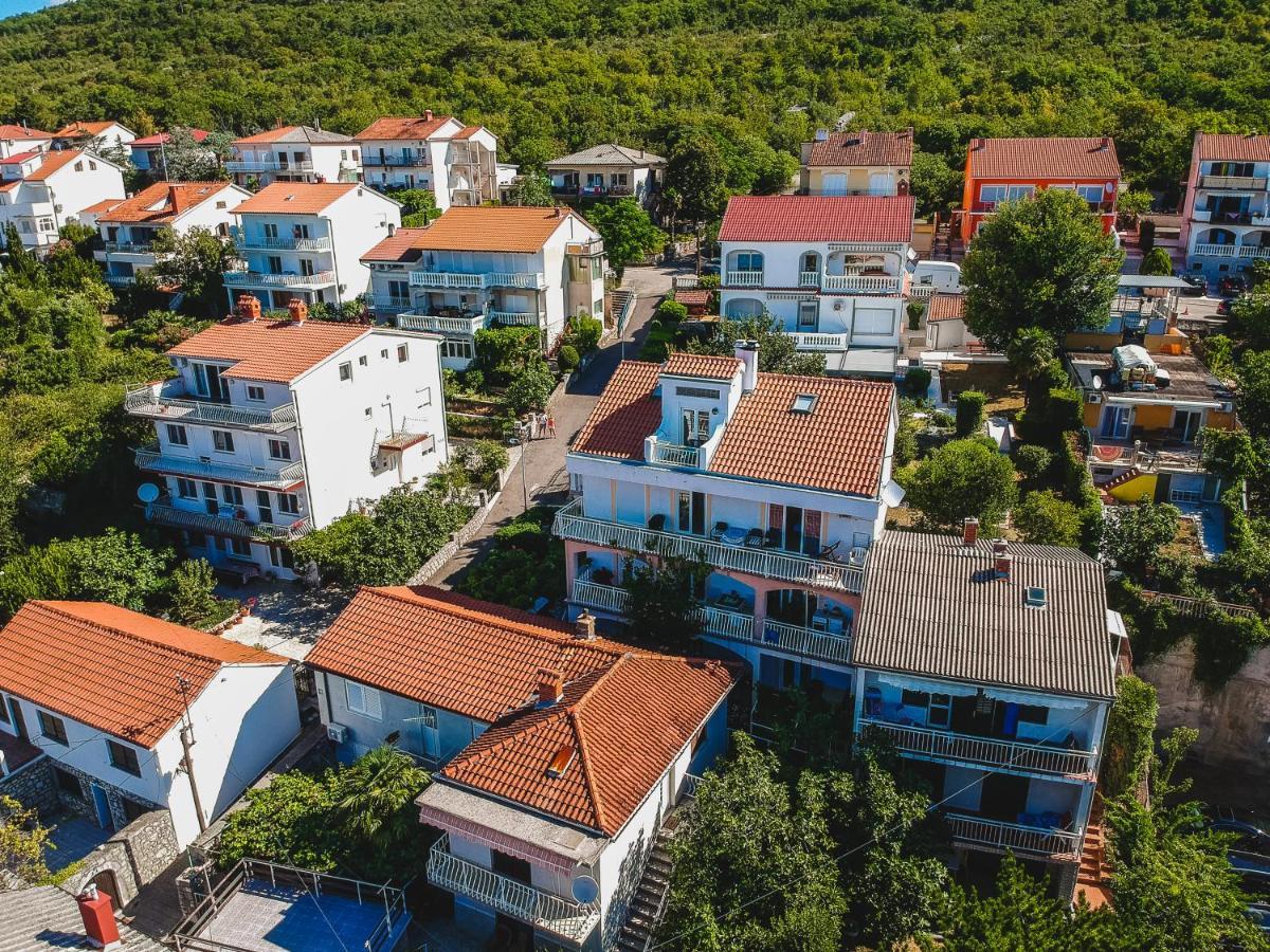 Apartmani Tena Selce Esterno foto