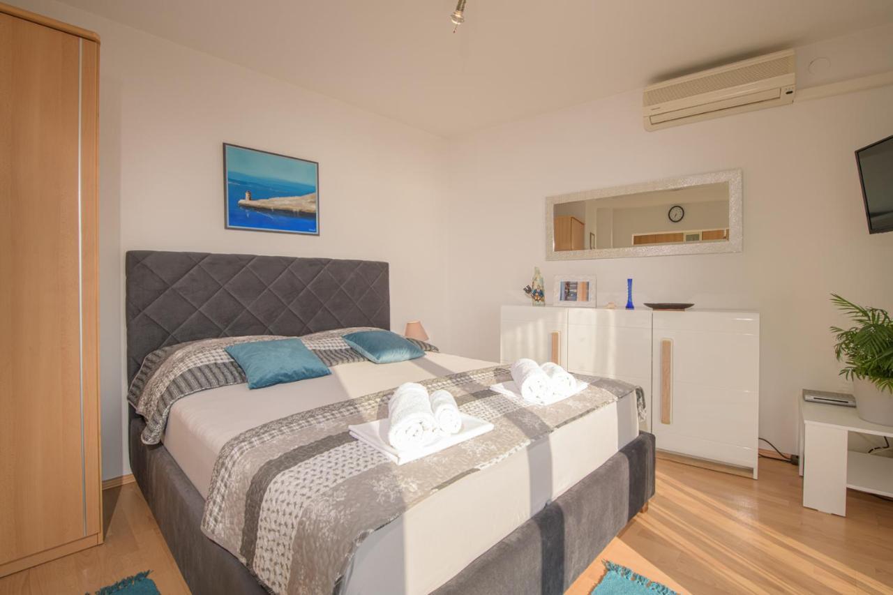 Apartmani Tena Selce Esterno foto
