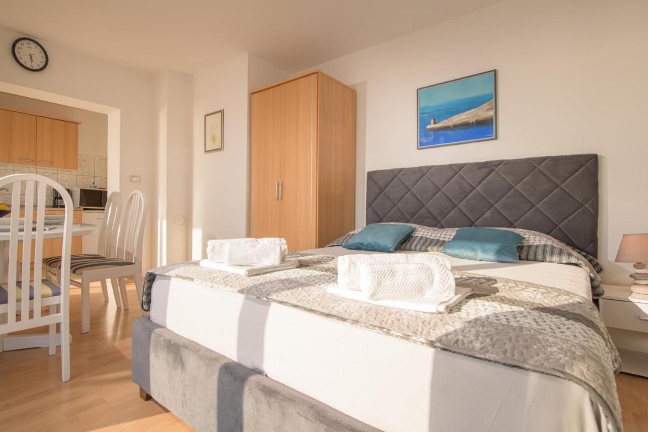 Apartmani Tena Selce Esterno foto