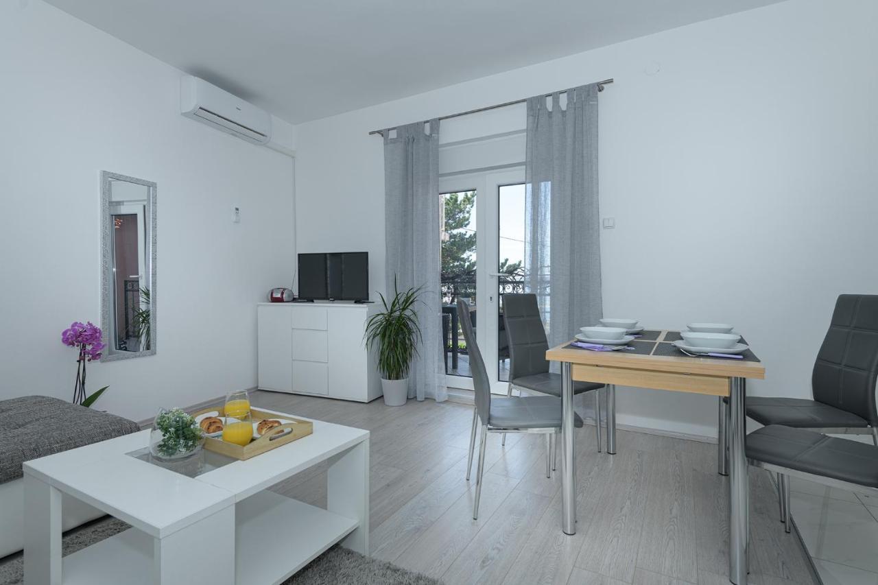 Apartmani Tena Selce Esterno foto