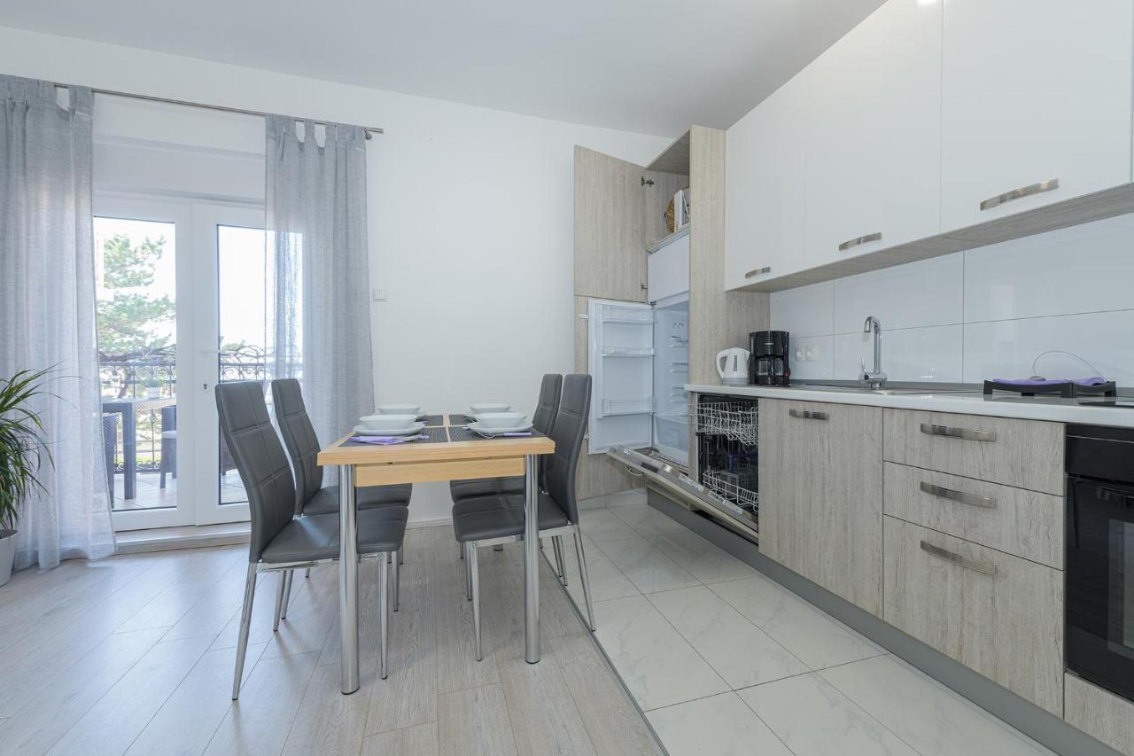 Apartmani Tena Selce Esterno foto